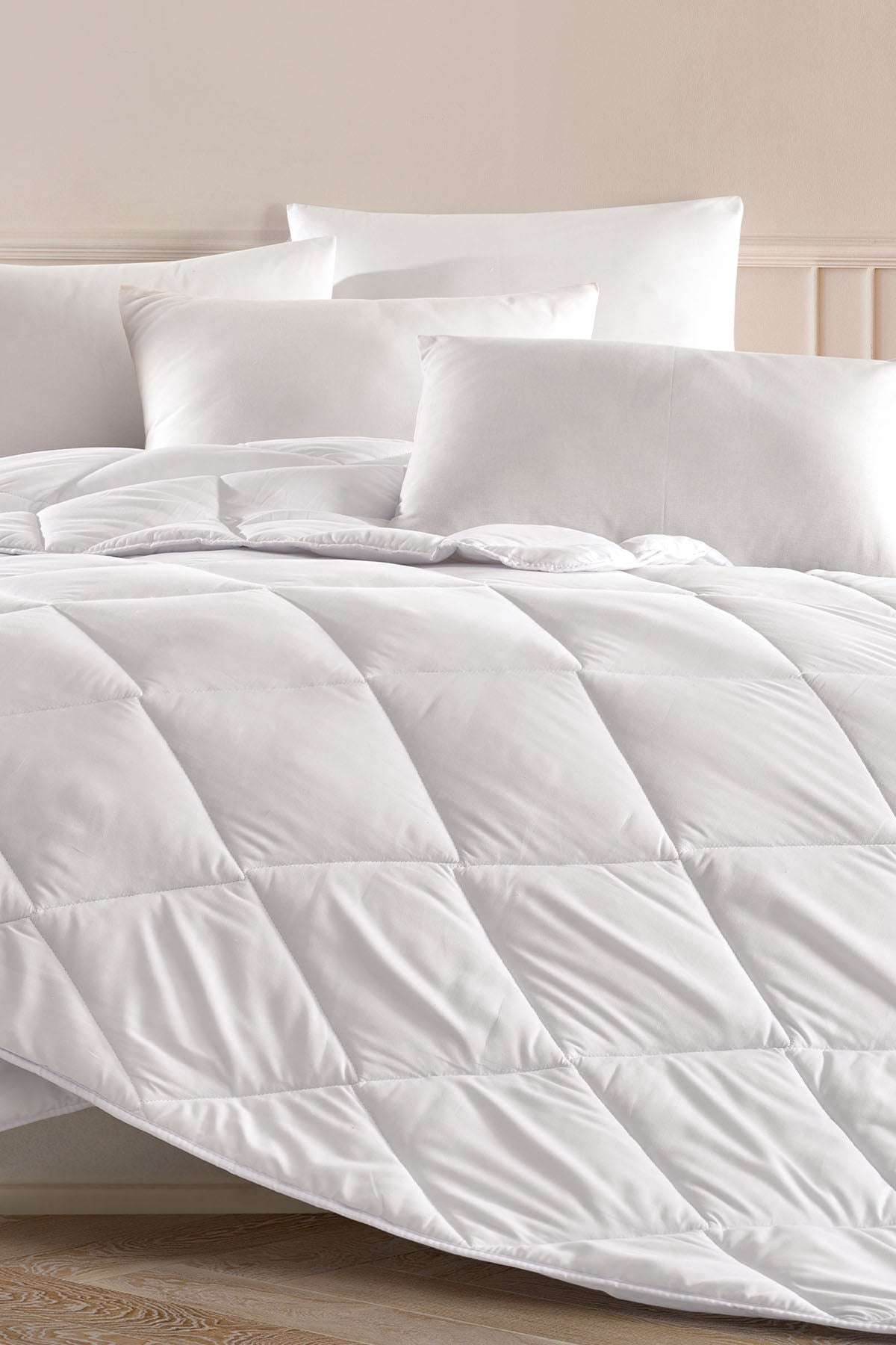 ELART Mikro Yorgan Tek Kişilik Vakumlu 300 gr/m2 (155x215 cm) Beyaz