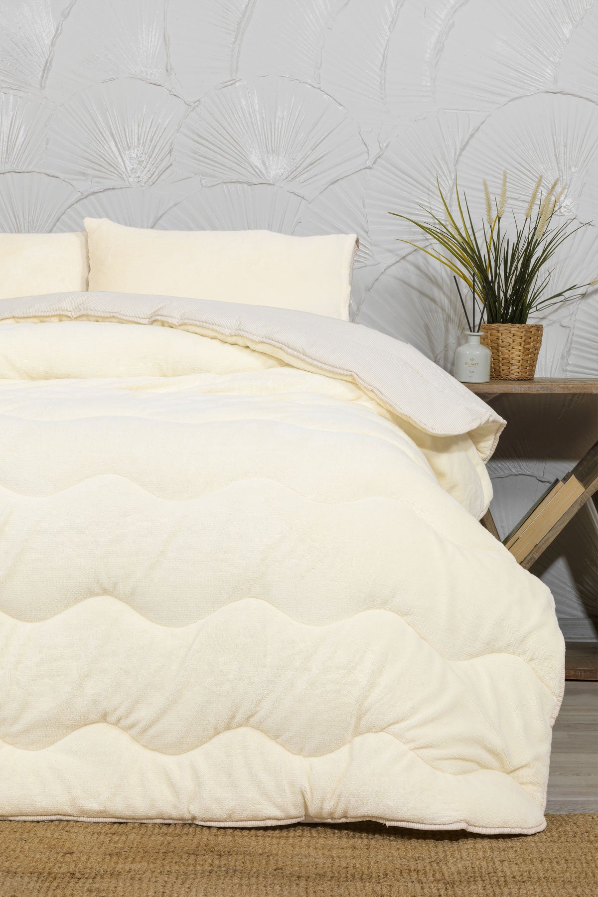 ELART Victor Comfort Uyku Seti Çift Kişilik Wellsoft 3 Parça (195x215 cm) Krem