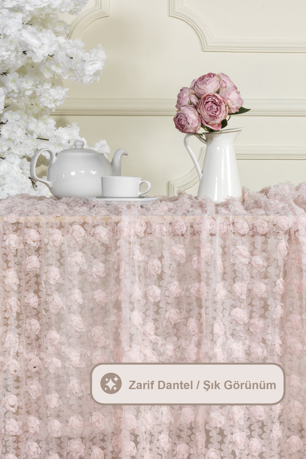 ELART Hasbahçe Masa Örtüsü 3 Boyutlu (125x210 cm) Pudra