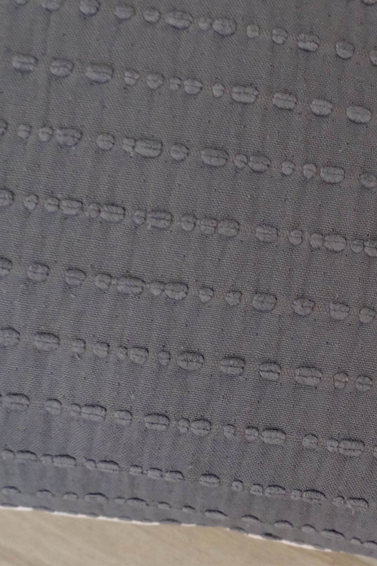 ELART Calm Kırlent Kılıfı Kesme Jakar Dekoraitf (43x43 cm) Antrasit