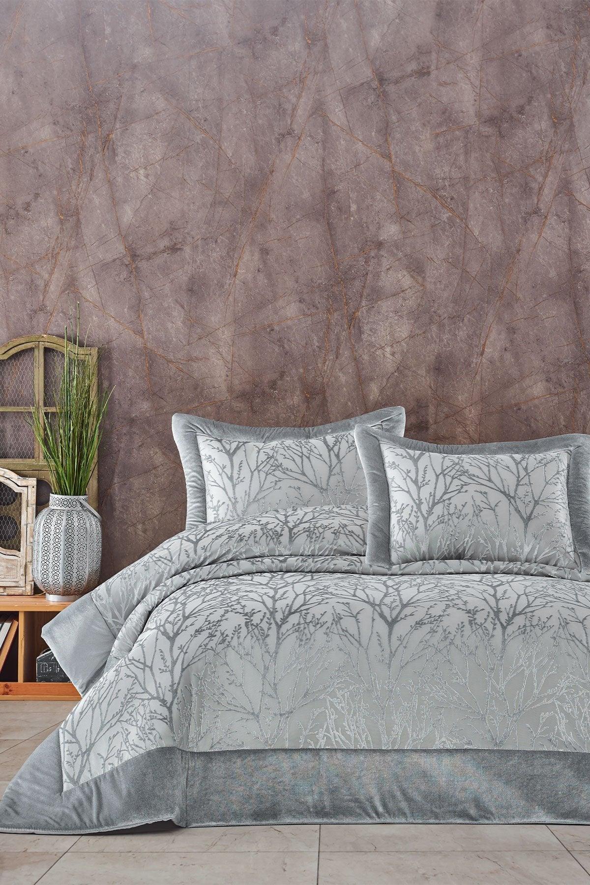Yatak Örtüsü Takımı Çift Kişilik Elyaf Dolgulu Pano Kadife Bahar Gümüş - Elart Home